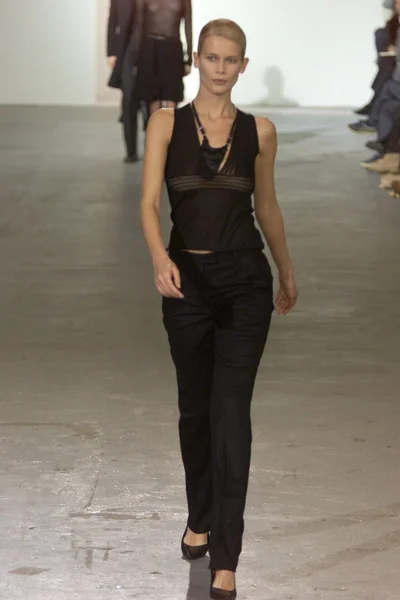 Look 30